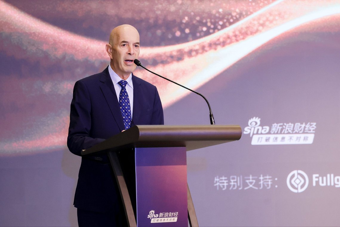 伊恩·戈尔丁:美国筑墙搞封锁毫无意义,单边保护主义完全徒劳无功